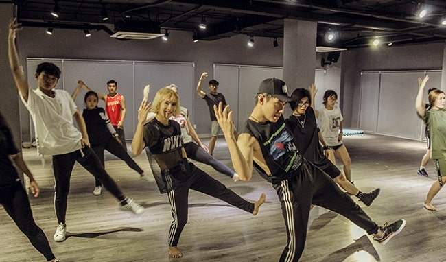 GoldstarDance Club