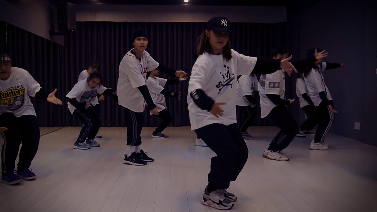Dance Zone Tân Phú