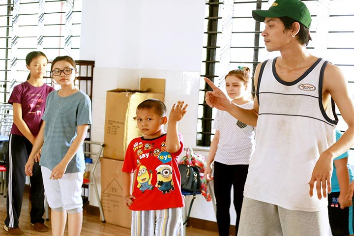 Lớp dạy nhảy cho trẻ 3-15 tuổi - KIDSTARS