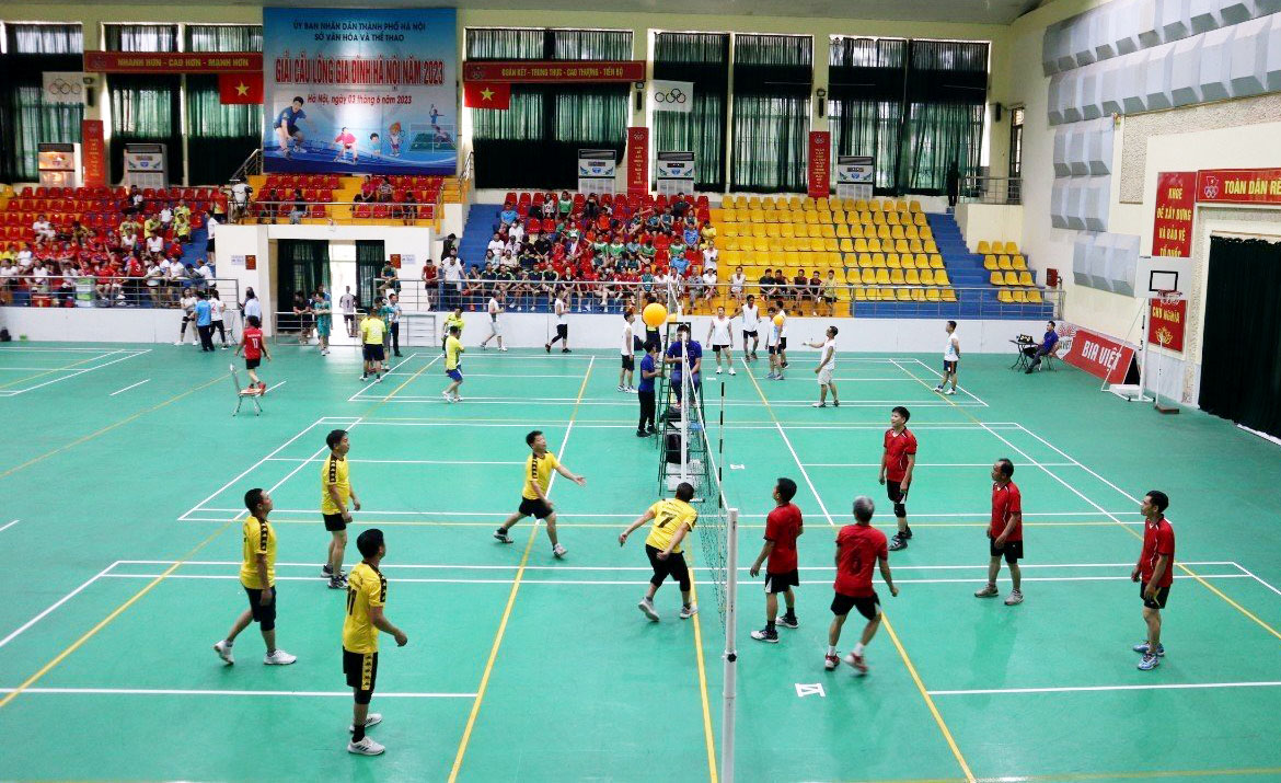 7. Sân bóng chuyền ngõ Thái Hà Hà Nội