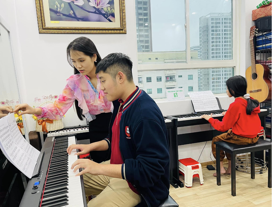 TRUNG TÂM ĐÀO TẠO NHẠC CÔNG THIÊN PHÚ