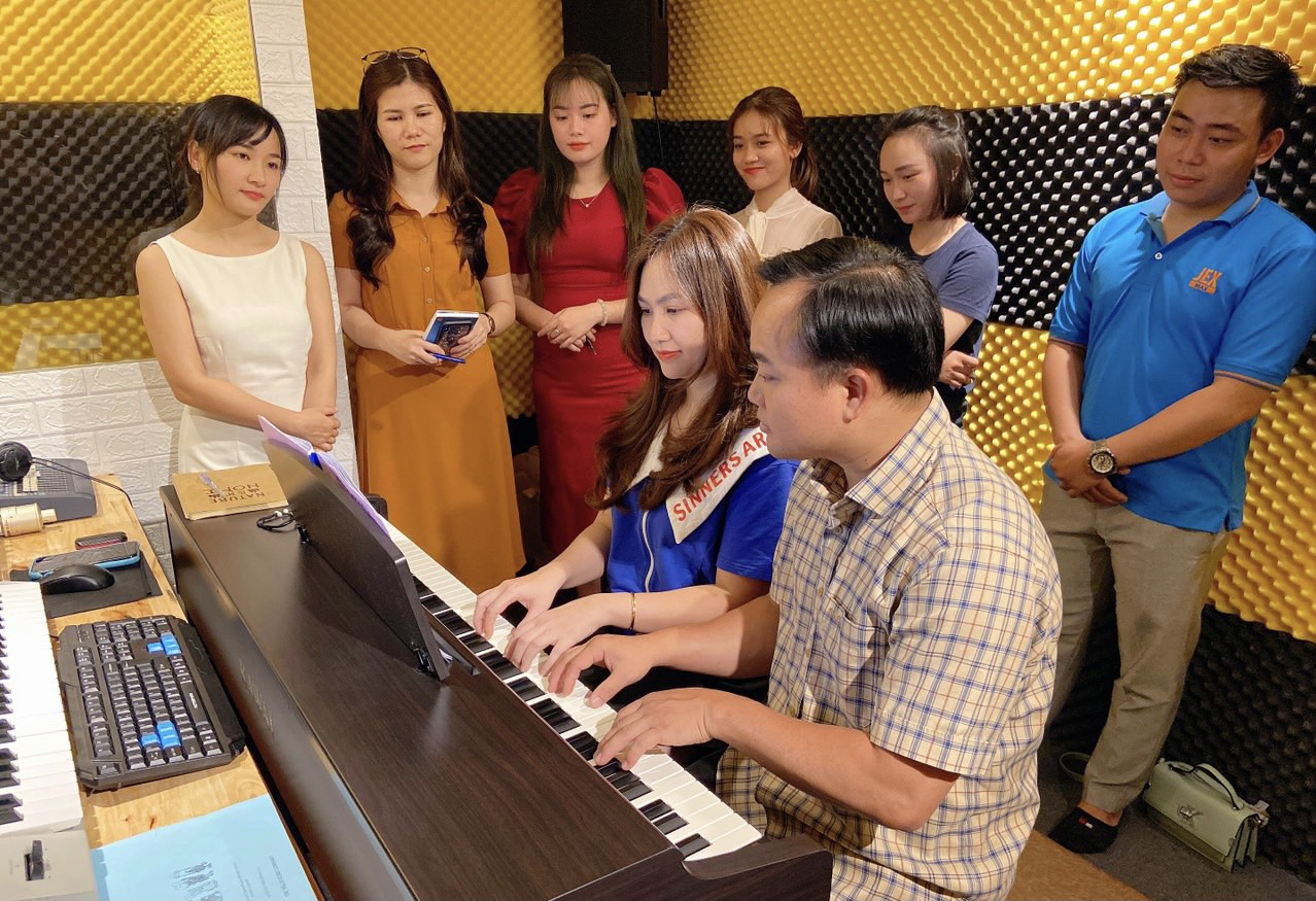 TRƯỜNG ÂM NHẠC VIỆT THANH