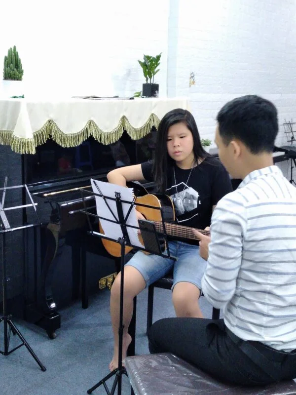 Trung tâm Âm nhạc Motif Music