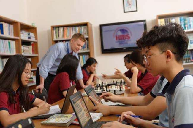 Trường Trung học Cơ sở Việt Úc