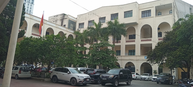 Trường Trung học phổ thông Anhxtanh