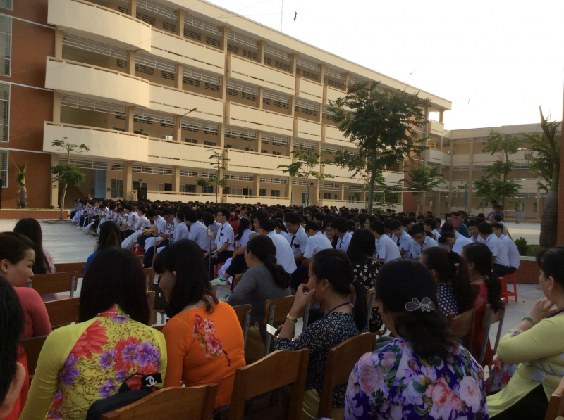 Trường Trung học phổ thông Chuyên Lý Tự Trọng