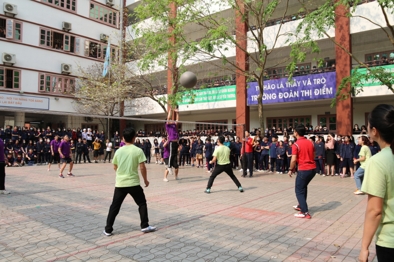 Trường Trung học phổ thông Đoàn Thị Điểm