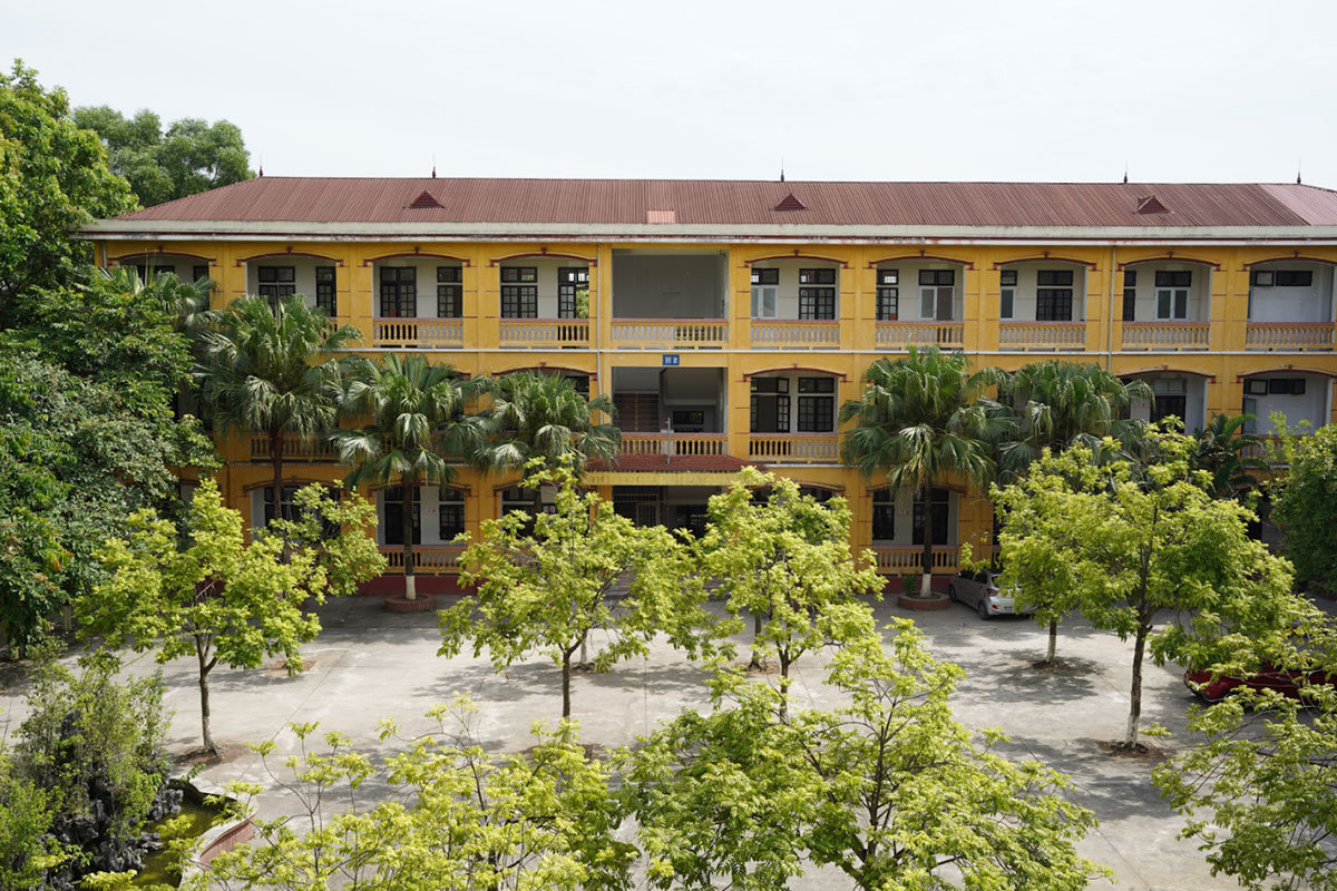 Trường THPT Phạm Ngũ Lão