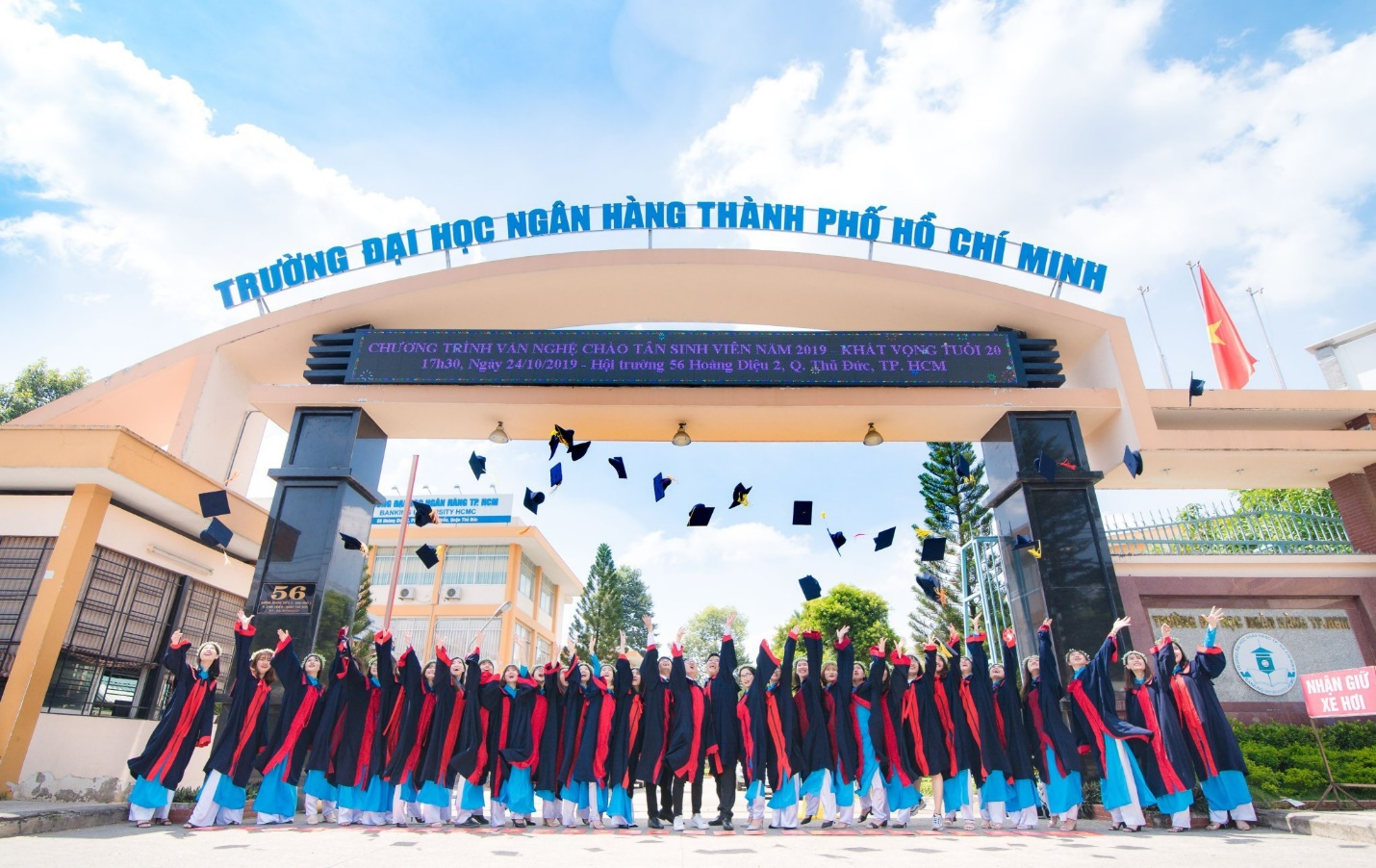 Trường Đại học Ngân Hàng