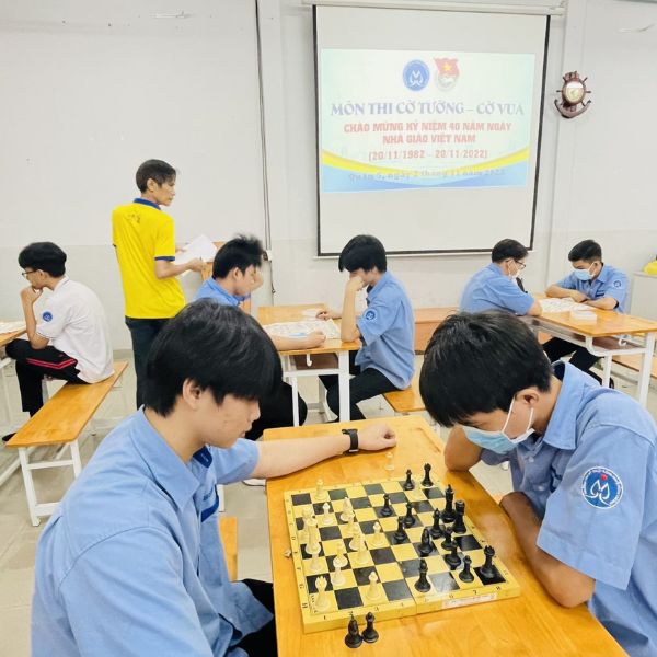 Học phí khi tham gia lớp học cờ vua