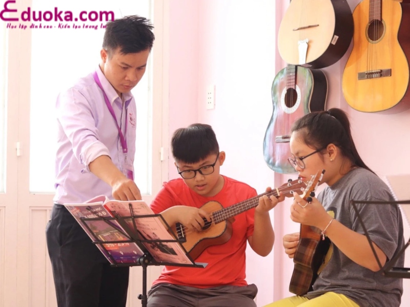 Những lưu ý khi học âm nhạc tại trung tâm