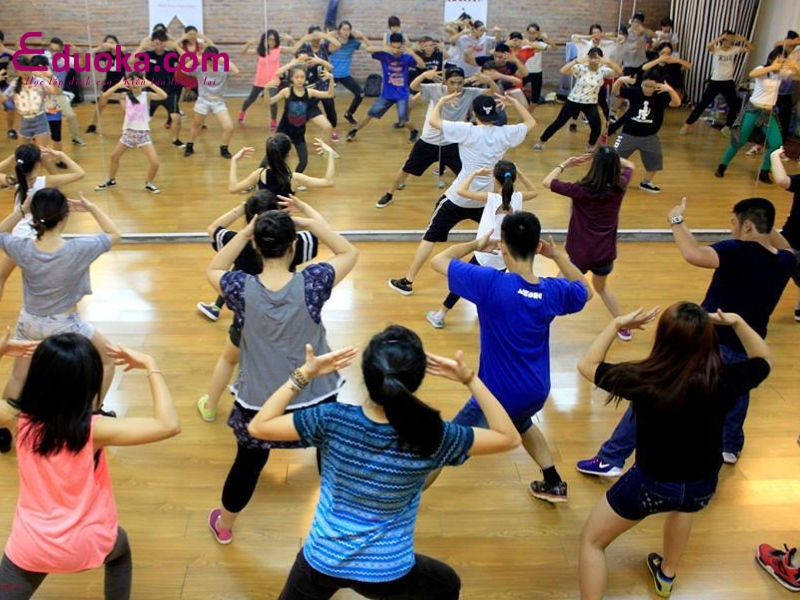 XYZ Dance