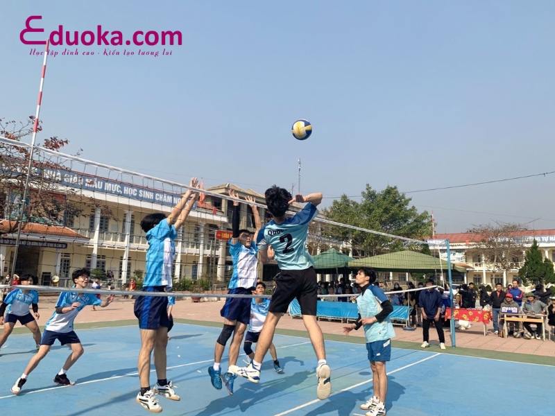 Câu lạc bộ Bóng chuyền Fem