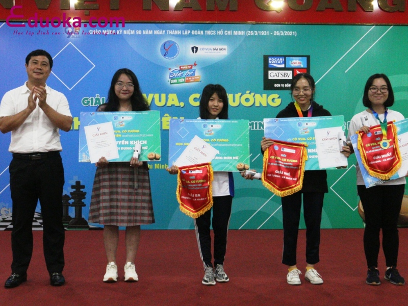 Nhà thi đấu đa năng Huyện Cần Giờ