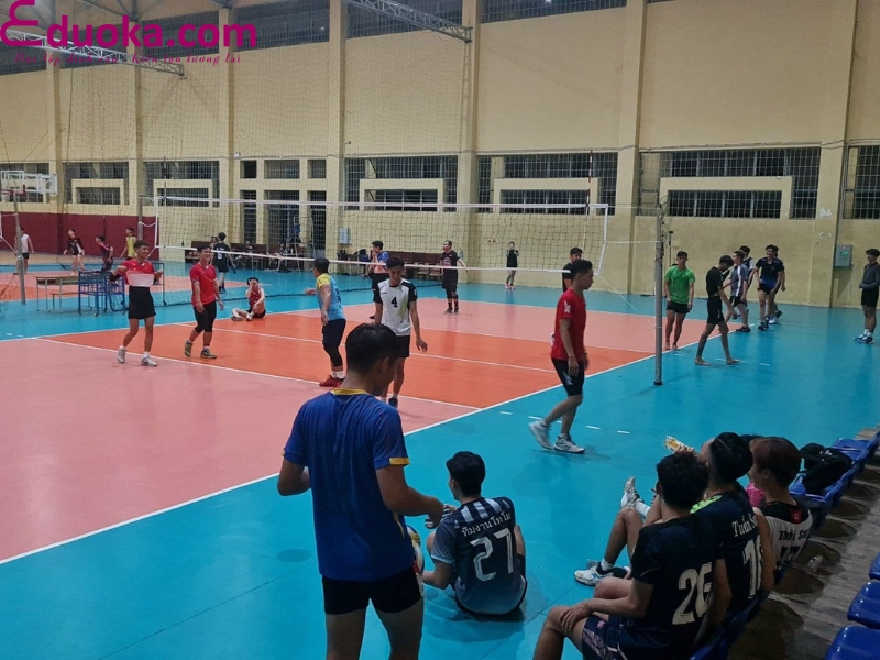CLB bóng chuyền Bình Thới