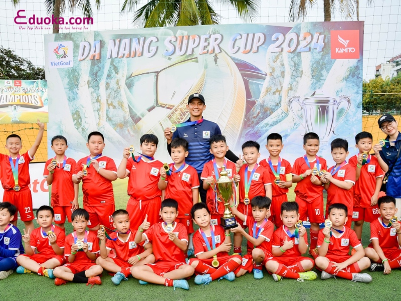 Trung tâm dạy Bóng đá Trẻ em VietGoal