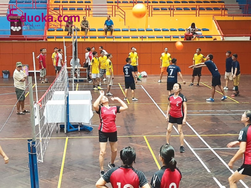 Trung tâm bóng chuyền HCA