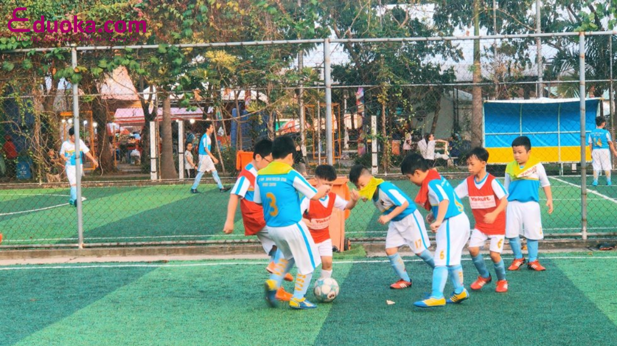 Khám phá top 8 trung tâm dạy bóng đá quận 11 uy tín
