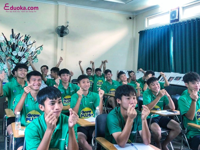 Trường bóng đá NutiFood JMG