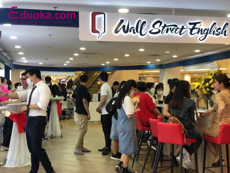 Trung tâm Anh ngữ Wall Street English