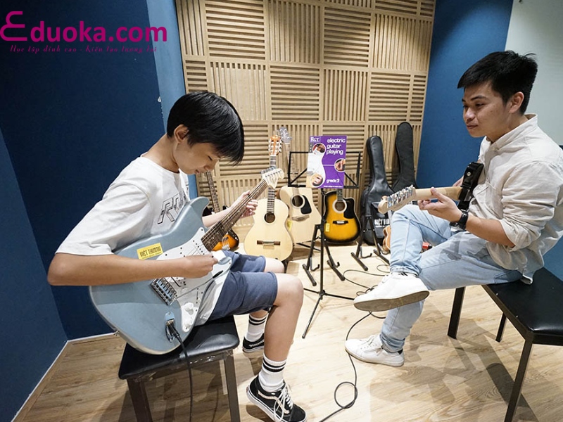 Việt Thương Music School