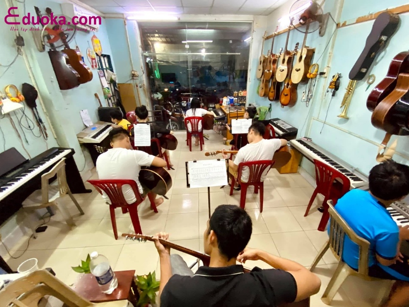 Lớp nhạc Song Hành