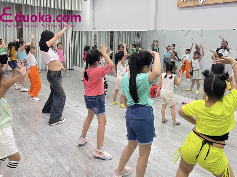 Một số lưu ý khi chọn trung tâm dạy múa quận Bình Tân