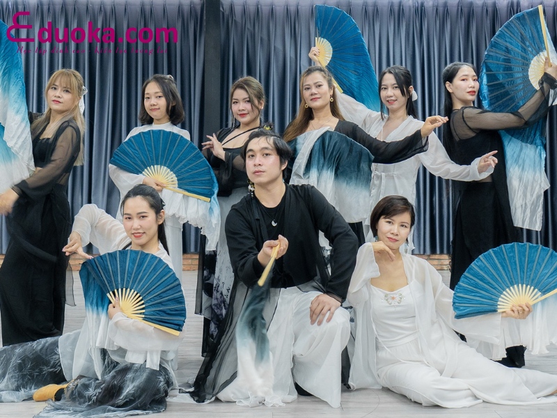 Những lưu ý khi chọn trung tâm dạy múa quận Phú Nhuận.