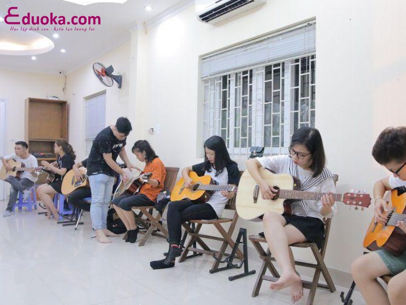 Trung tâm âm nhạc Hữu Nghĩa