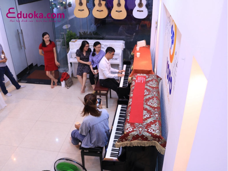 Trung tâm dạy nhạc Phúc Đức