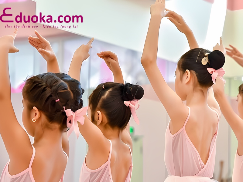 Vì sao nên học múa tại các trung tâm dạy múa quận Bình Tân?