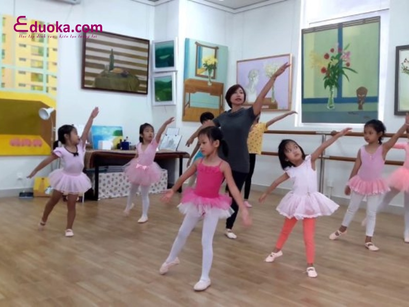 Nhà Thiếu nhi huyện Bình Chánh 