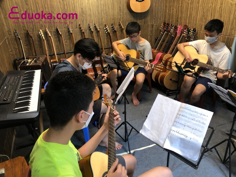 Trung tâm dạy đàn guitar Nguyễn Hạ
