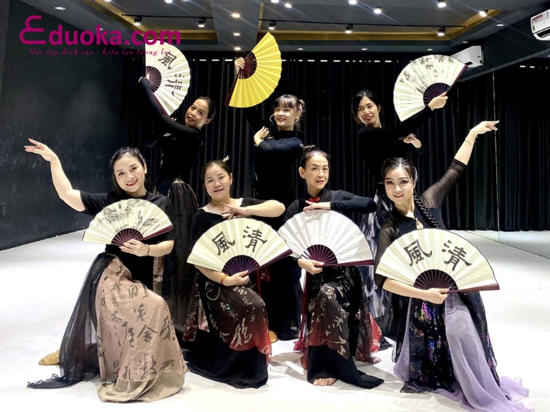 Trung tâm dạy múa Thu Mai