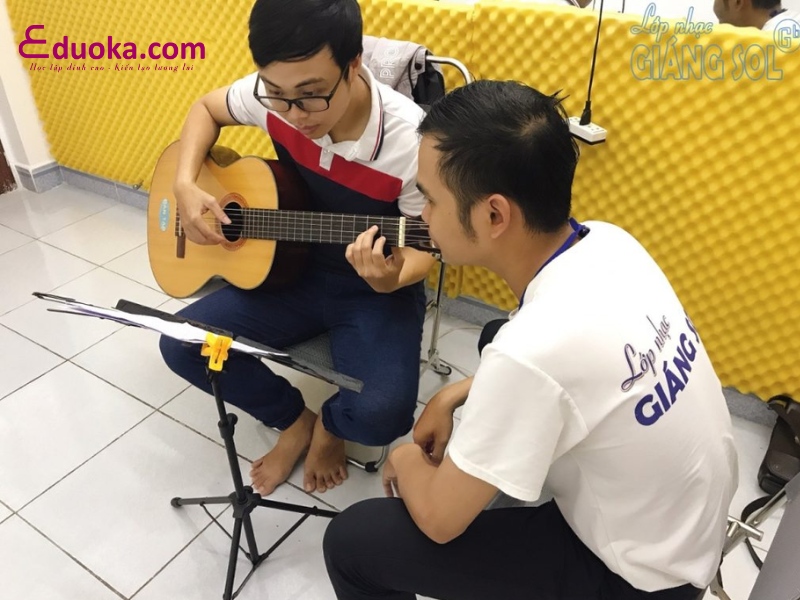 Trung tâm Song May Music