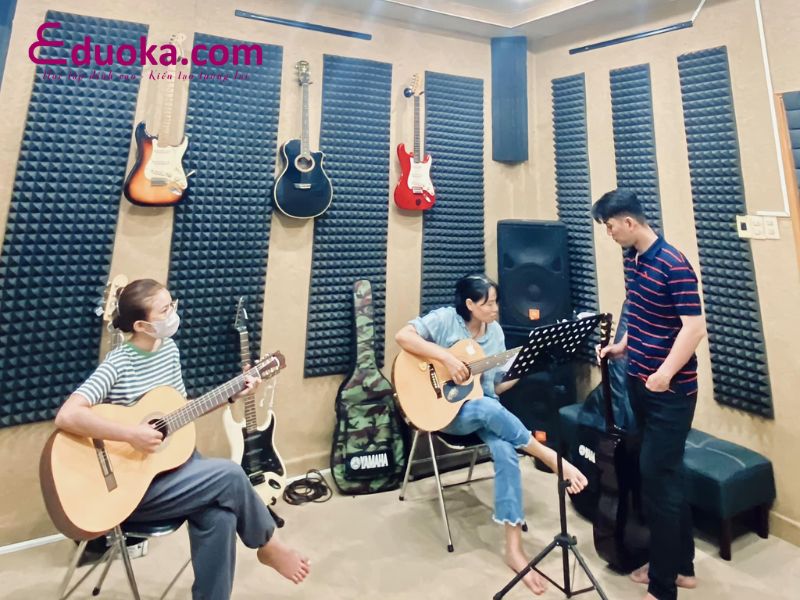 Mạnh Trinh Music