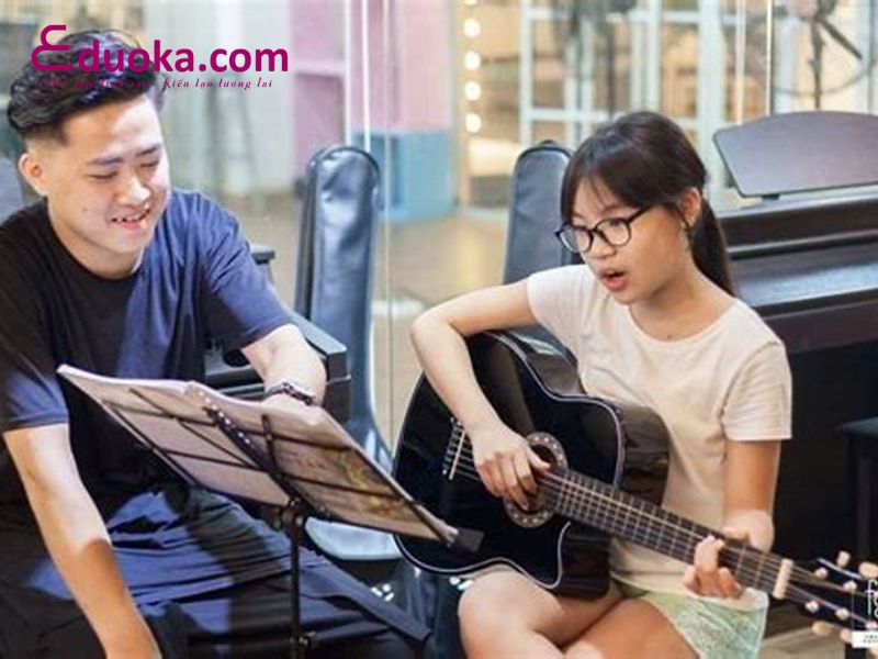 Lớp Nhạc LÊVI