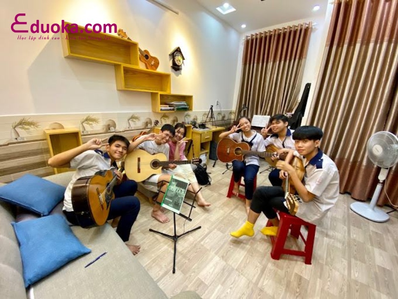 Trung tâm nhạc cụ Thiên Phú
