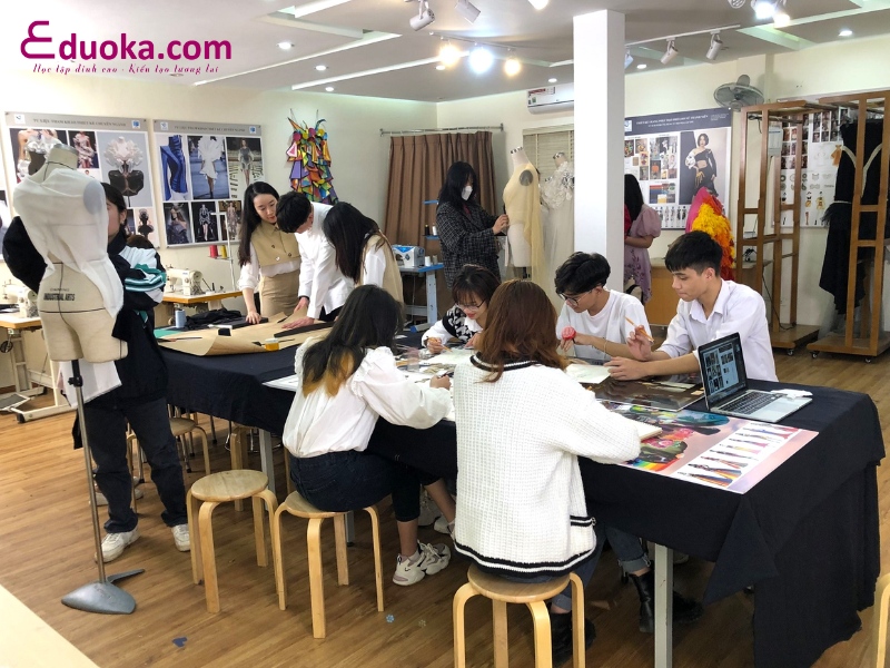 Trung Tâm Đào Tạo Thiết Kế Sixtees