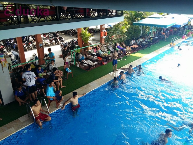 Các tiện ích nổi bật tại hồ bơi Trung Sơn