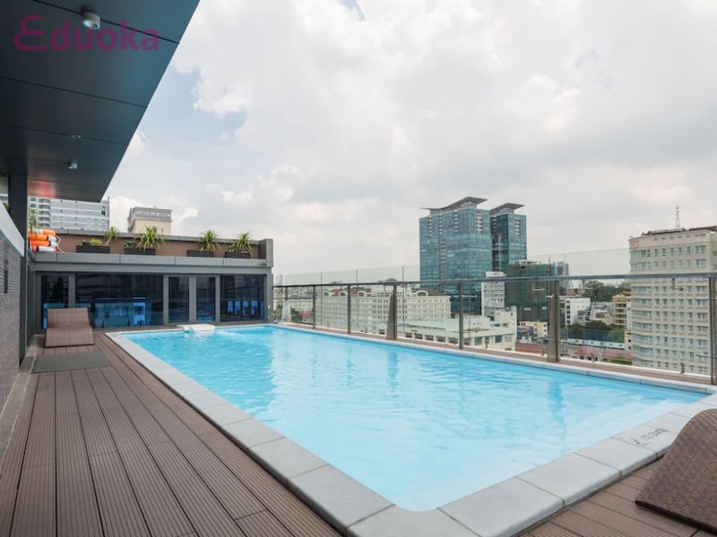 Tiện ích tại Bể Bơi Ramada Encore by Wyndham Saigon D1