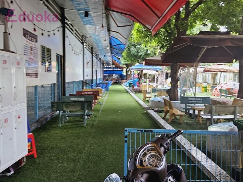 Dịch vụ tại Club Tennis Q8