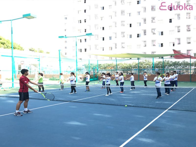 Trải nghiệm của các bạn sinh viên về Sân Tennis Tôn Đức Thắng