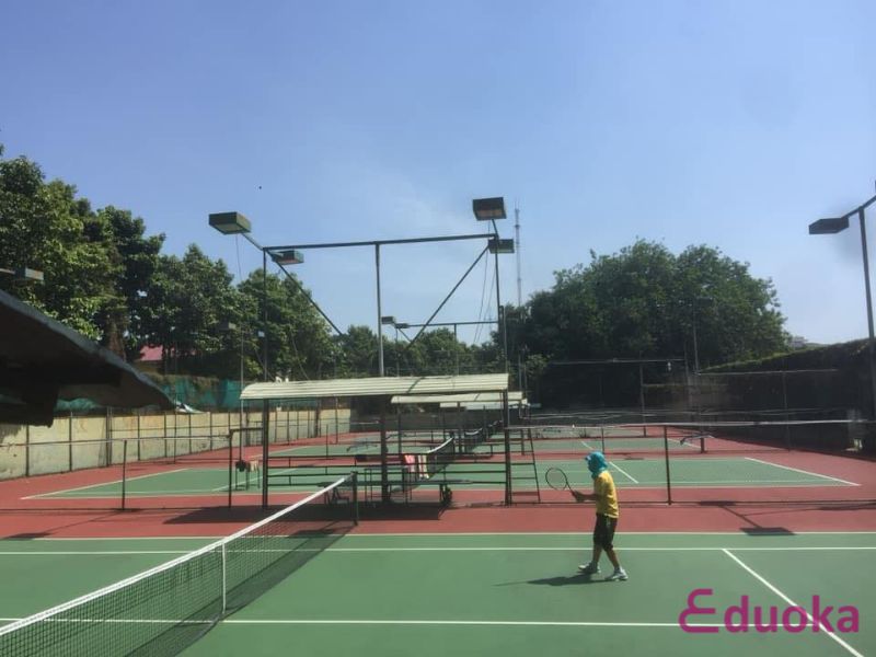 Lợi ích tại Sân tennis 276