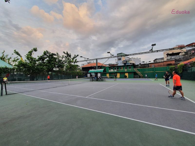 Dịch vụ tại CLB Tennis Lan Anh