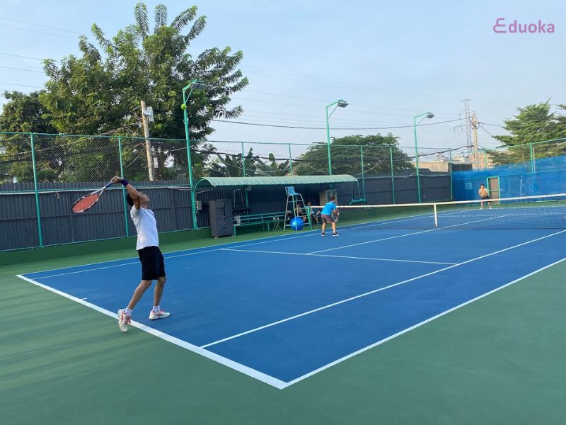 Tổng Quan Về CLB Sân Tennis Yvette