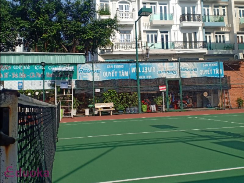 Các tiện ích nổi bật tại Sân Tennis Quyết Tâm
