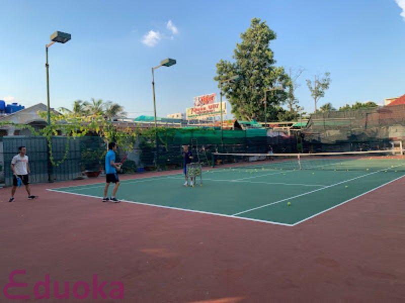 Tiện Ích Tại Sân Tennis Kevin 1
