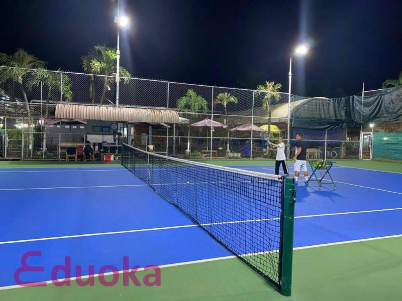 Chi Phí Thuê Sân Tennis Nhật Nguyệt Là Bao Nhiêu?
