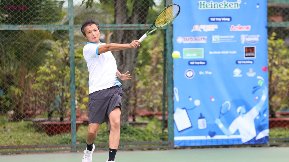 Lớp dạy tennis phường Minh Phụng uy tín, chất lượng cao